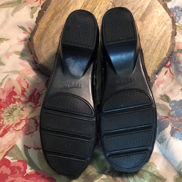 DANSKO  size EU42 US11.5-12  Pull-on Clogs Black Leather Strap Detail $109 MSRP - Picture 12 of 16